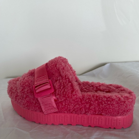 UGG Shoes - Ugg Fluffita Platform Slippers